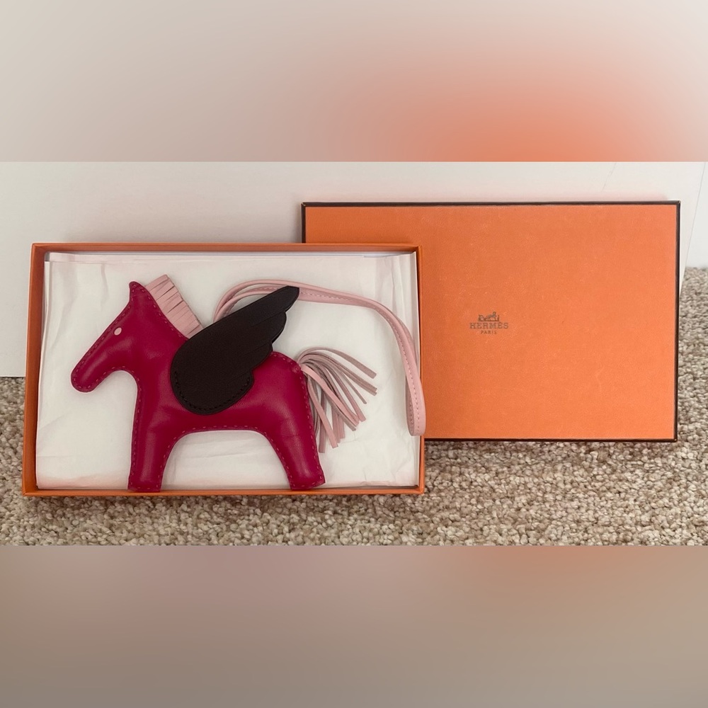 Hermès Pegasus bag charm